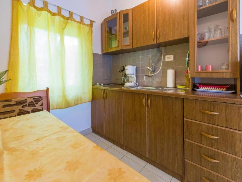 Apartments Adrasteja Dramalj Extérieur photo
