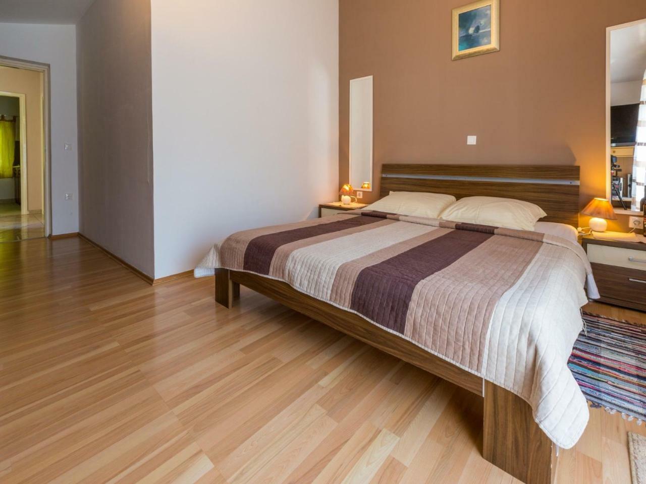 Apartments Adrasteja Dramalj Extérieur photo