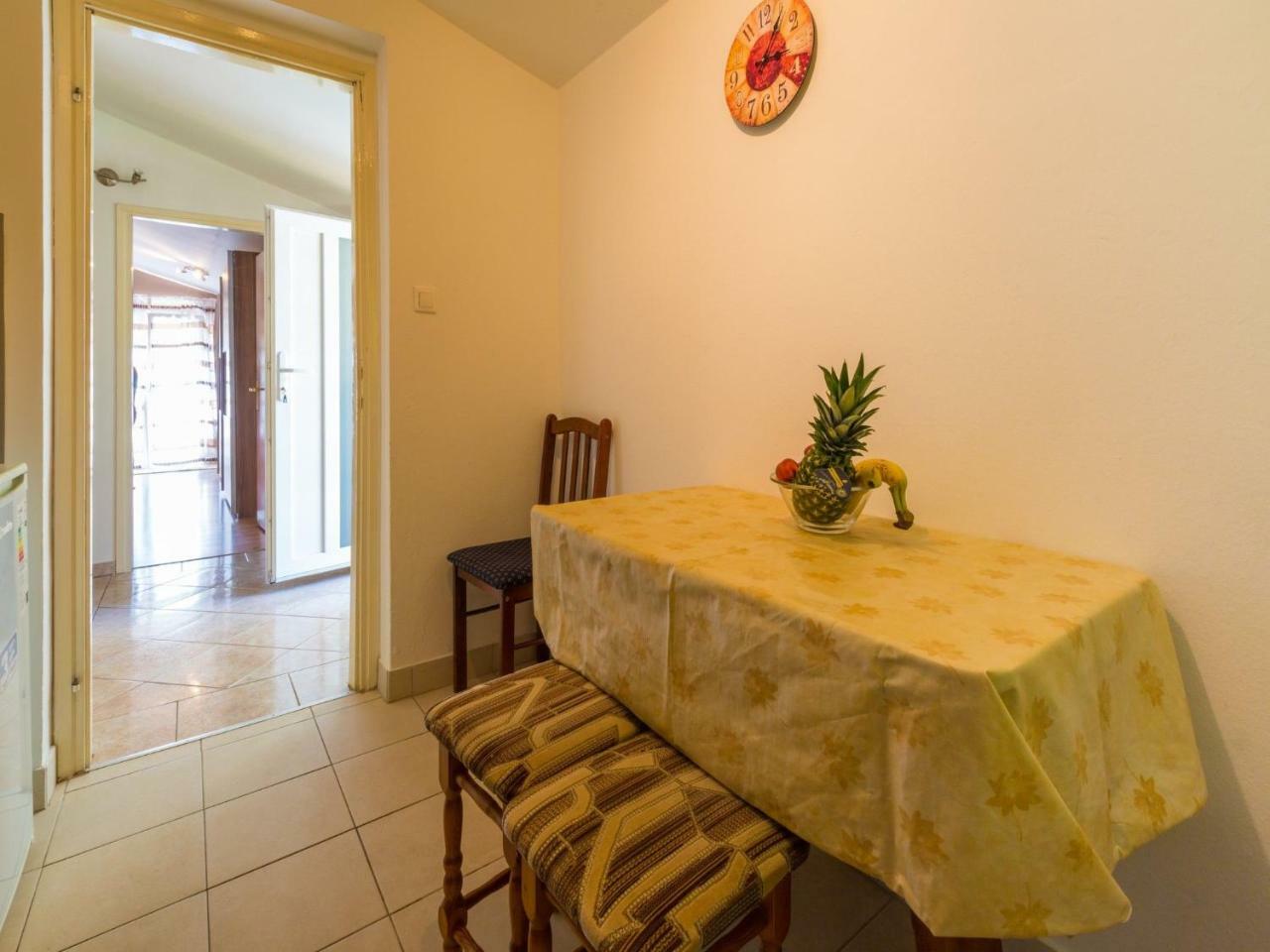 Apartments Adrasteja Dramalj Extérieur photo