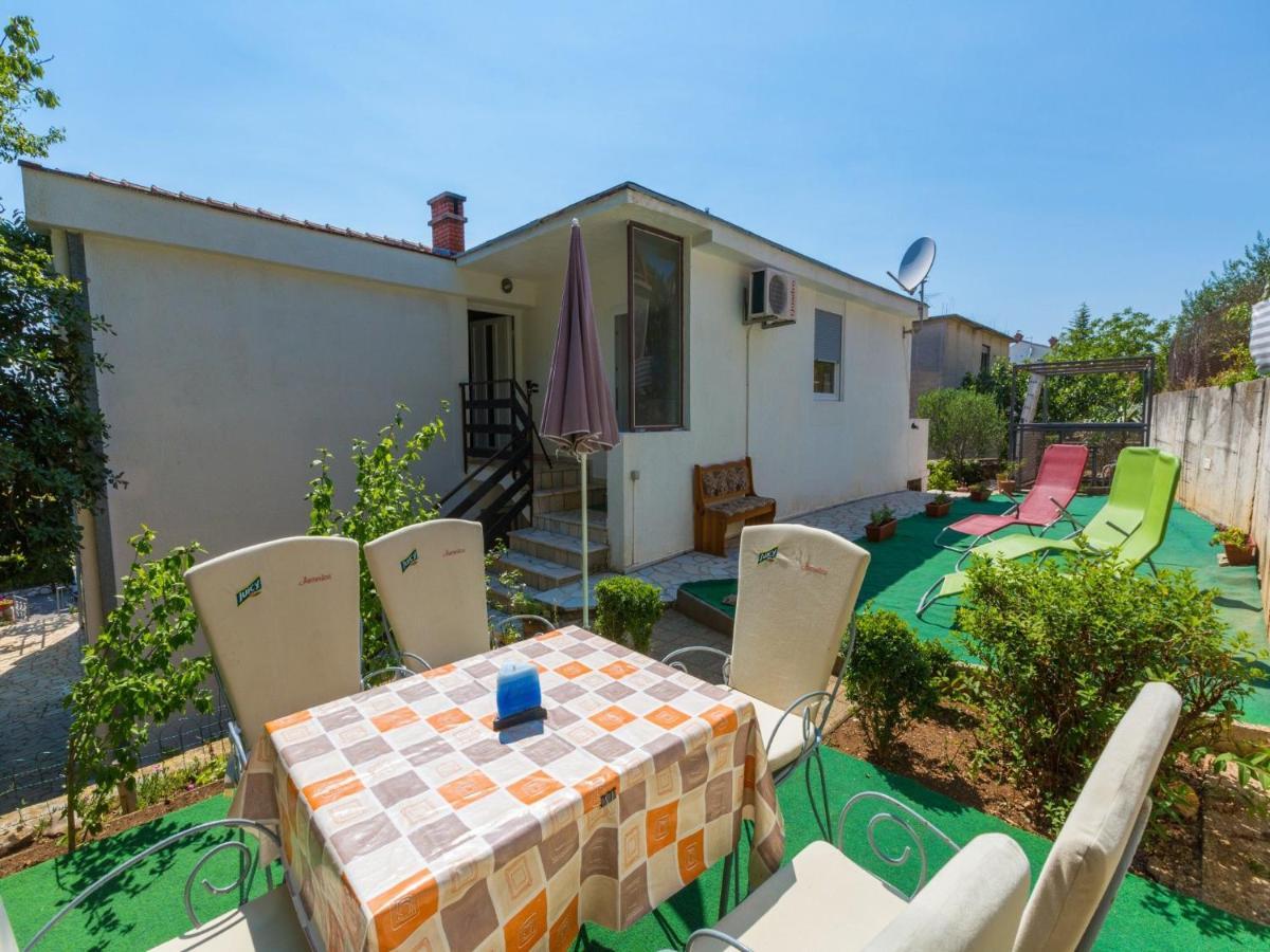 Apartments Adrasteja Dramalj Extérieur photo
