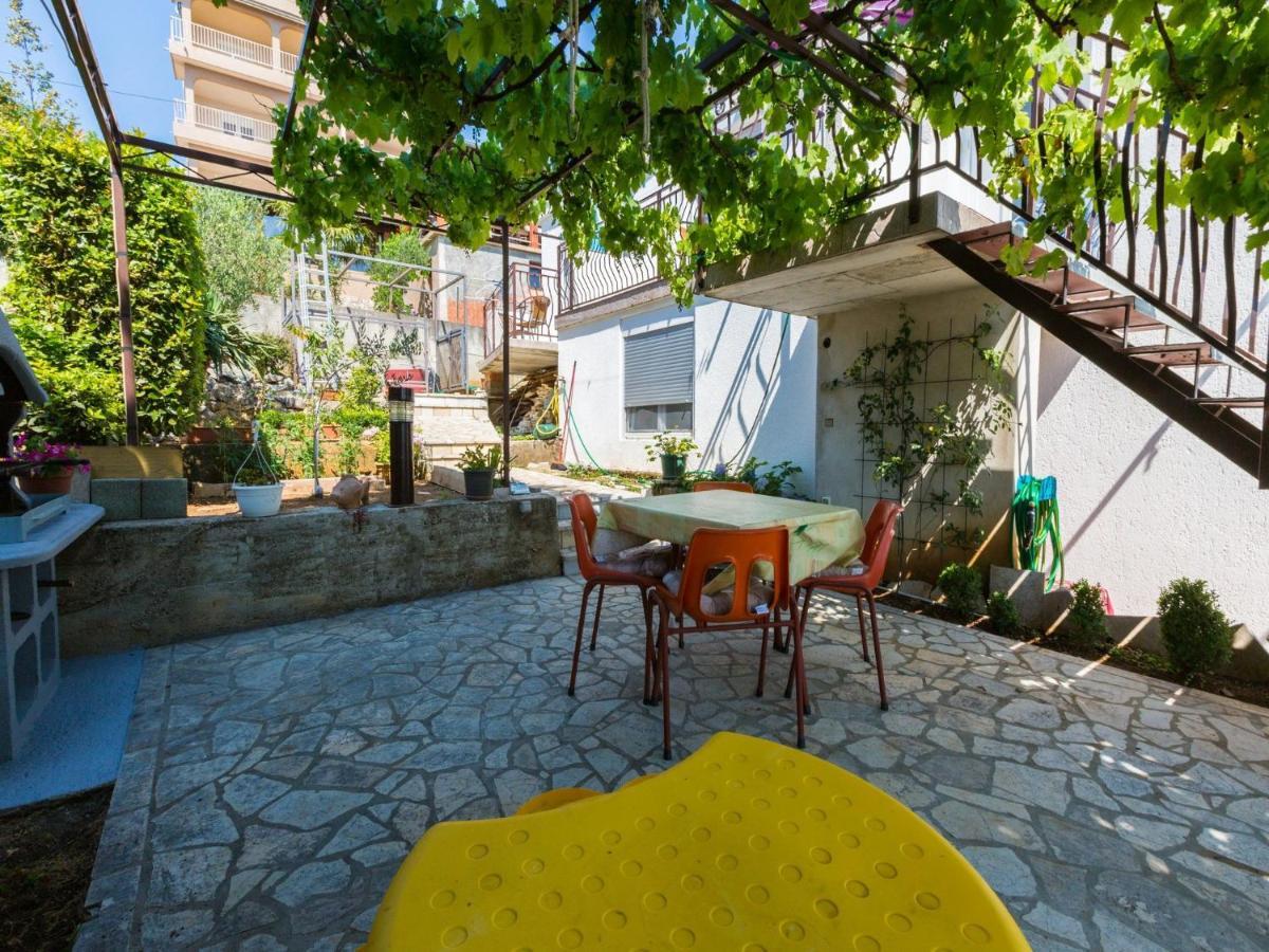 Apartments Adrasteja Dramalj Extérieur photo
