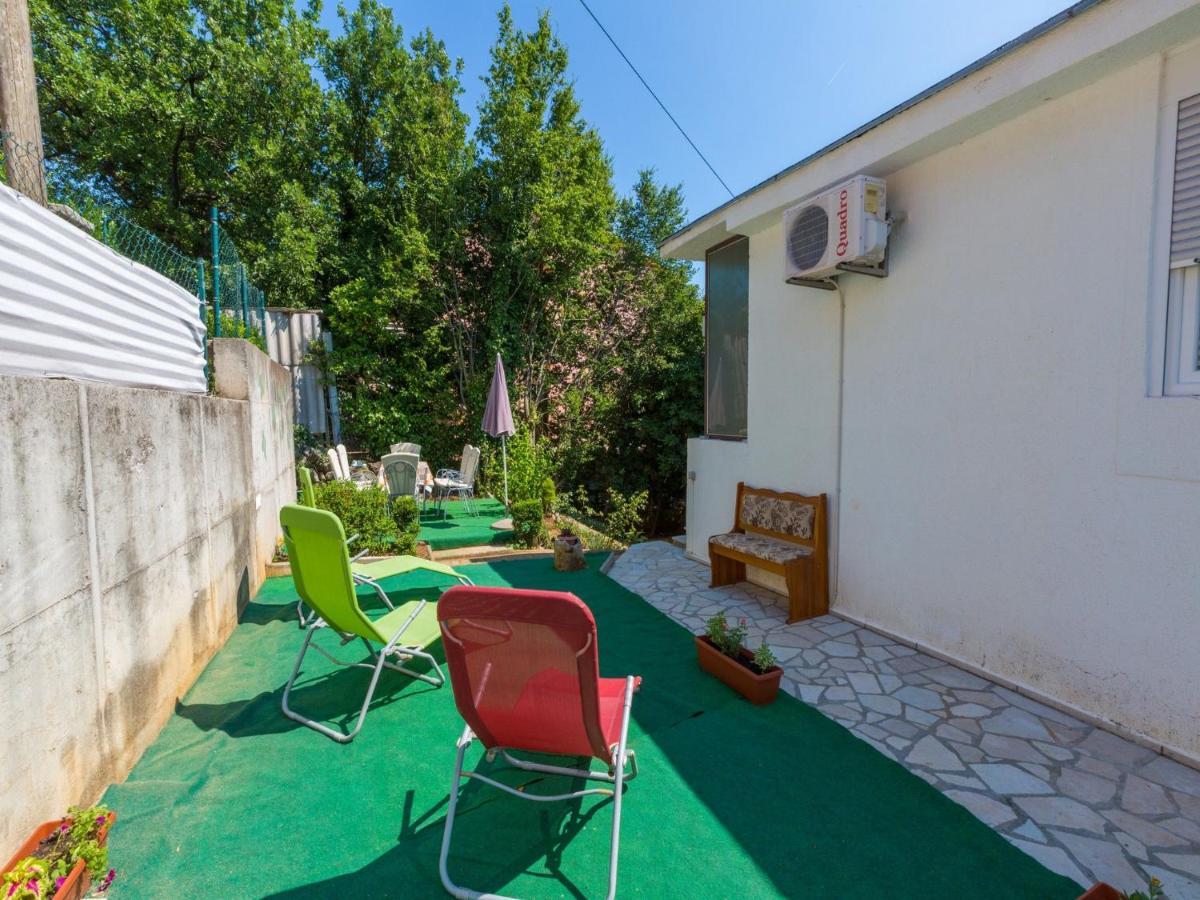 Apartments Adrasteja Dramalj Extérieur photo